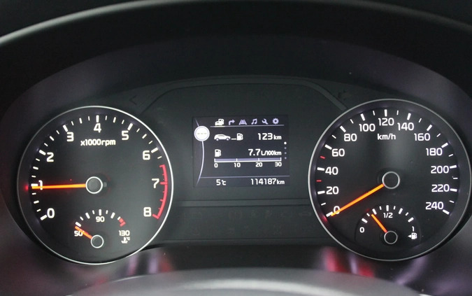 Kia Sportage cena 77999 przebieg: 114187, rok produkcji 2017 z Wałcz małe 781